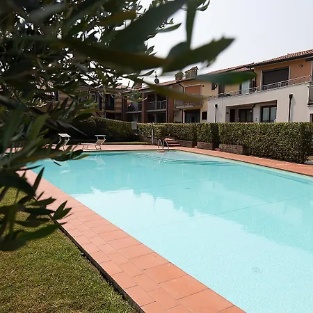 Miralago - Regarda Travel