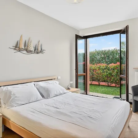 Miralago - Regarda Travel * Lazise